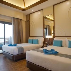 Parklane Bohol Resort And Spa